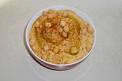 Merceiles Hummus auf türkische Art 8