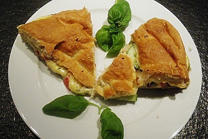 Gef&uuml;lltes Fladenbrot