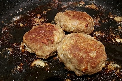 Käsefrikadellen mit Putenhackfleisch 17