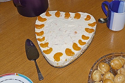 K&auml;se - Sahne - Torte mit Mandarinen 6