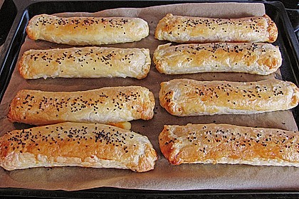 Pikante W&uuml;rstchen im Bl&auml;tterteig - Schlafrock 6