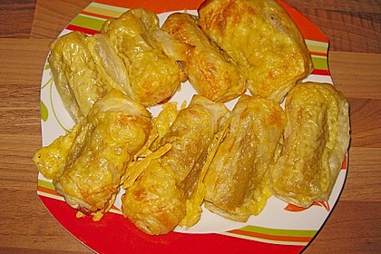 Pikante W&uuml;rstchen im Bl&auml;tterteig - Schlafrock 7