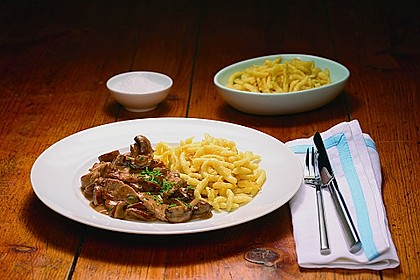 Rahmgeschnetzeltes mit Eiersp&auml;tzle