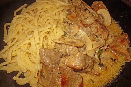 Rahmgeschnetzeltes mit Eiersp&auml;tzle 3