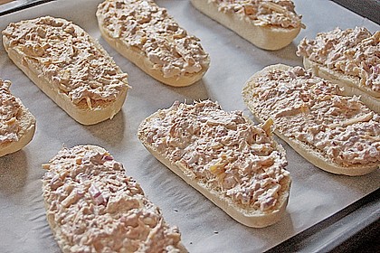 Thunfisch - Schmand - Br&ouml;tchen 2