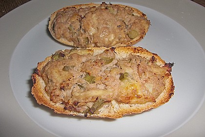 Thunfisch - Schmand - Br&ouml;tchen 5