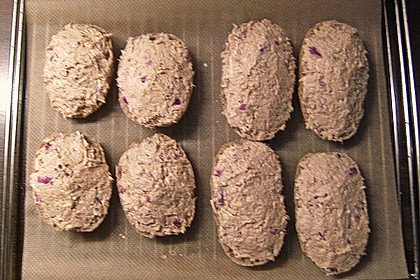 Thunfisch - Schmand - Br&ouml;tchen 16