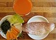 Red Snapper yellow line auf M&ouml;hren - Dill - Sauce mit Erbsen, M&ouml;hren und Lauchzwiebeln