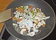 Spinatnudeln mit Champignons und Lachs