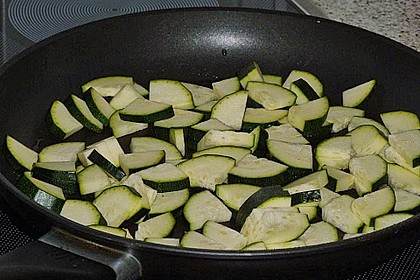 Schafskäse - Zucchini - Quiche 129