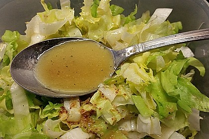 Unsere liebste Salatsoße 20