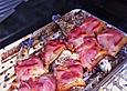 Gegrillte Forelle im Speckmantel