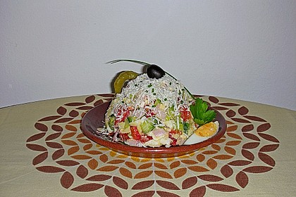 Bulgarische Sch&auml;fersalat 2