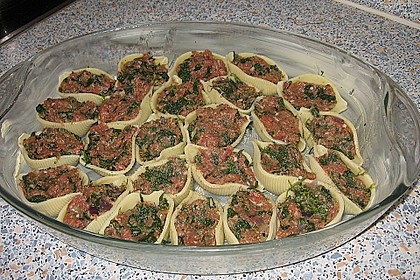 Conchiglioni mit Spinat 1