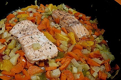 Sanft gegarter Lachs auf Möhren - Orangen - Fenchel - Gemüse 11
