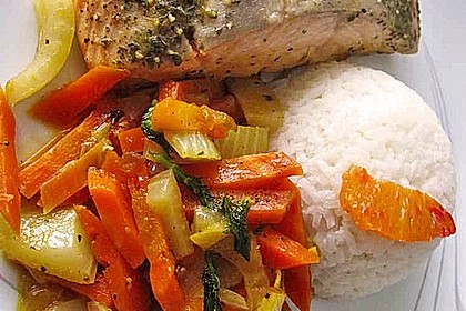 Sanft gegarter Lachs auf Möhren - Orangen - Fenchel - Gemüse 3