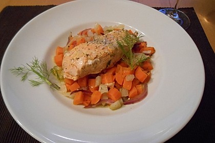 Sanft gegarter Lachs auf Möhren - Orangen - Fenchel - Gemüse 12