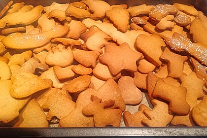Knusprige Weihnachtskekse / Nikolauskekse zum Ausstechen 12