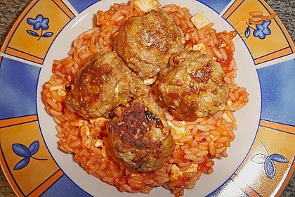 Griechische Hackb&auml;llchenspie&szlig;e mit Fetakern und Tomatenreis 10