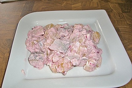 Heringssalat mit Preiselbeeren