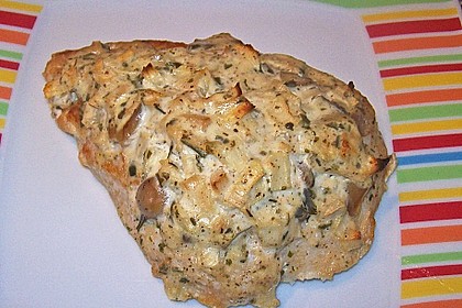 Frischk&auml;seh&auml;hnchen mit Pilzen 1