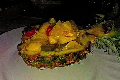 Gef&uuml;llte Ananas
