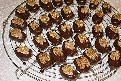 Marzipan-Pralinen 12