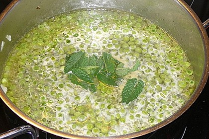 Frische Erbsensuppe 3