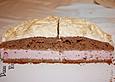 Rote Gr&uuml;tze - Torte mit Baiser