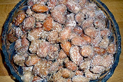Gebrannte Mandel mit Amaretto aus der Mikrowelle 4