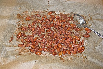 Gebrannte Mandel mit Amaretto aus der Mikrowelle 9