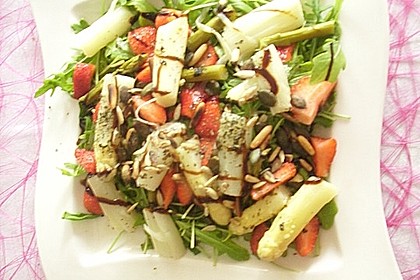 Spargel - Erdbeer - Salat 38