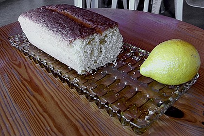 Saftiger Zitronenkuchen 36