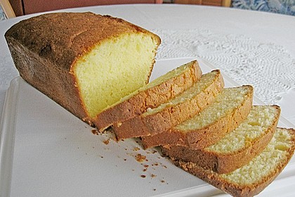 Saftiger Zitronenkuchen 11