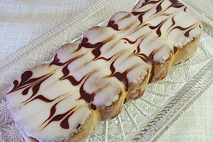 Saftiger Zitronenkuchen 9