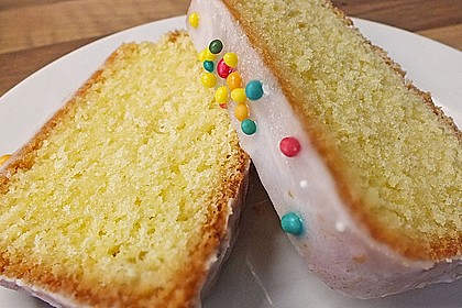 Saftiger Zitronenkuchen 1