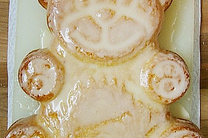 Saftiger Zitronenkuchen 40
