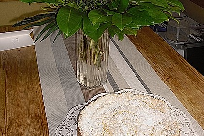 Rhabarberkuchen mit Vanillepudding und Baiser 11