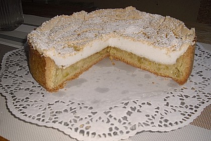 Rhabarberkuchen mit Vanillepudding und Baiser 12