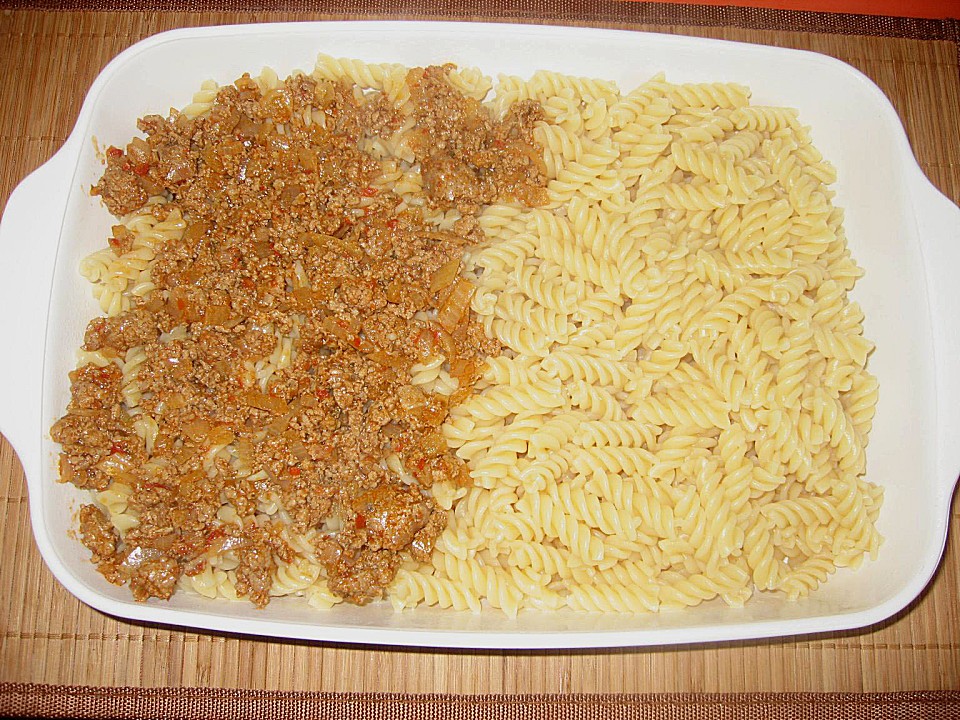 Bunter Nudelauflauf mit Hackfleisch (Rezept mit Bild) | Chefkoch.de
