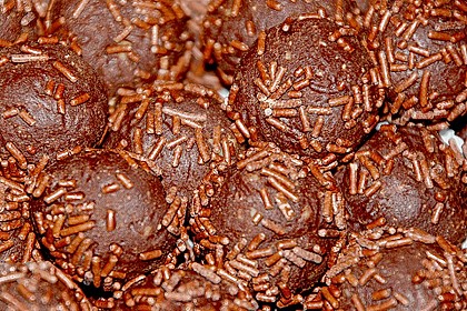 Rumkugeln aus Kuchenresten 7