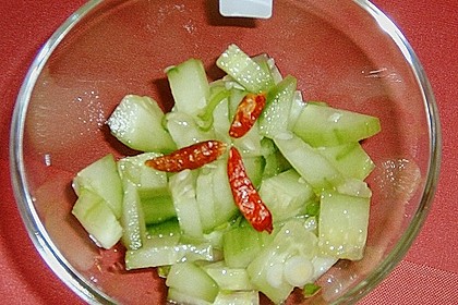 Asiatischer Gurkensalat 8
