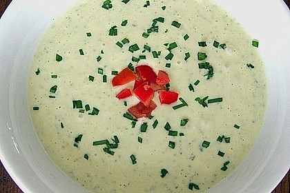 Ibu's kalte Zucchini - Joghurt - Suppe 1