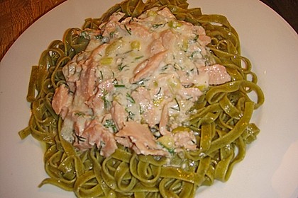 Tagliatelle mit R&auml;ucherlachs - Dill - Sahne