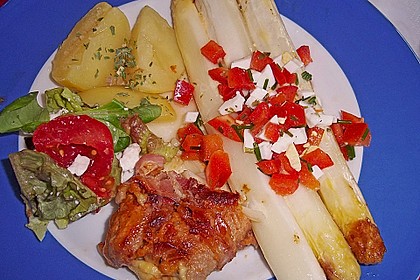 Spargel aus dem Ofen mit Hefe - Pfannk&uuml;chlein und Paprika - Vinaigrette 5