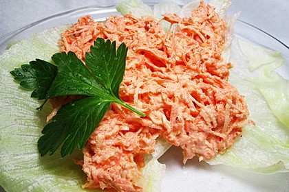 Möhrensalat mit Knoblauch und Mayonnaise 2