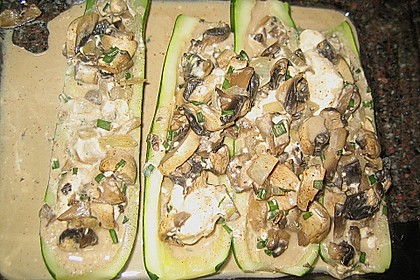 Gef&uuml;llte Zucchini 1