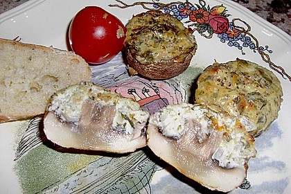 Gef&uuml;llte Champignons mit Kr&auml;uterfrischk&auml;se 2