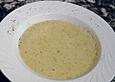 Aufgesch&auml;umte Rosenkohlsuppe