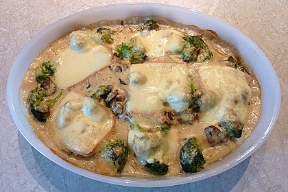 H&auml;hnchen - Brokkoli - Auflauf 12
